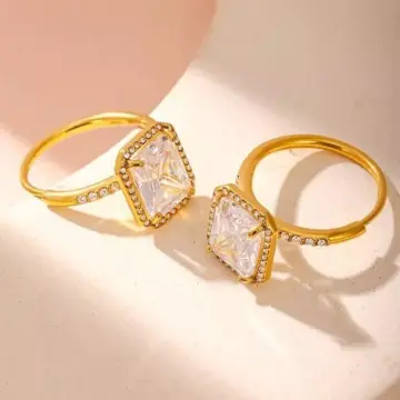 Shiny Square Zircon Ring for Women - 18k Gold Plated Adjustable Stainless Steel Ring