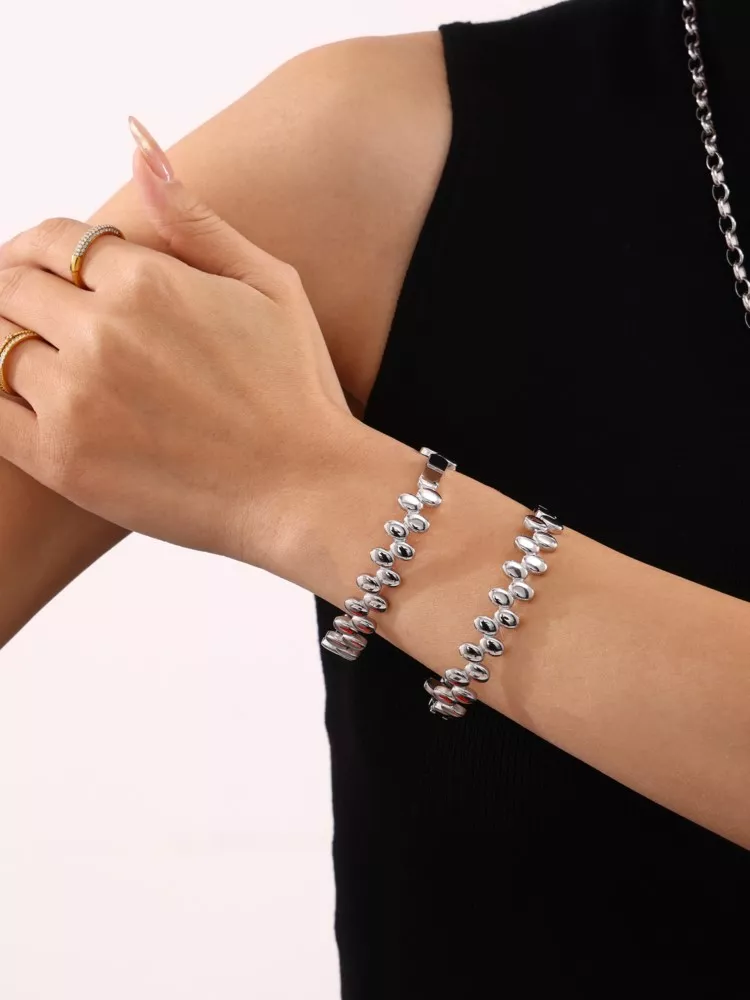 Fashion Oval Beads Stainless Steel Openable Cuff Bracelet - Image 2