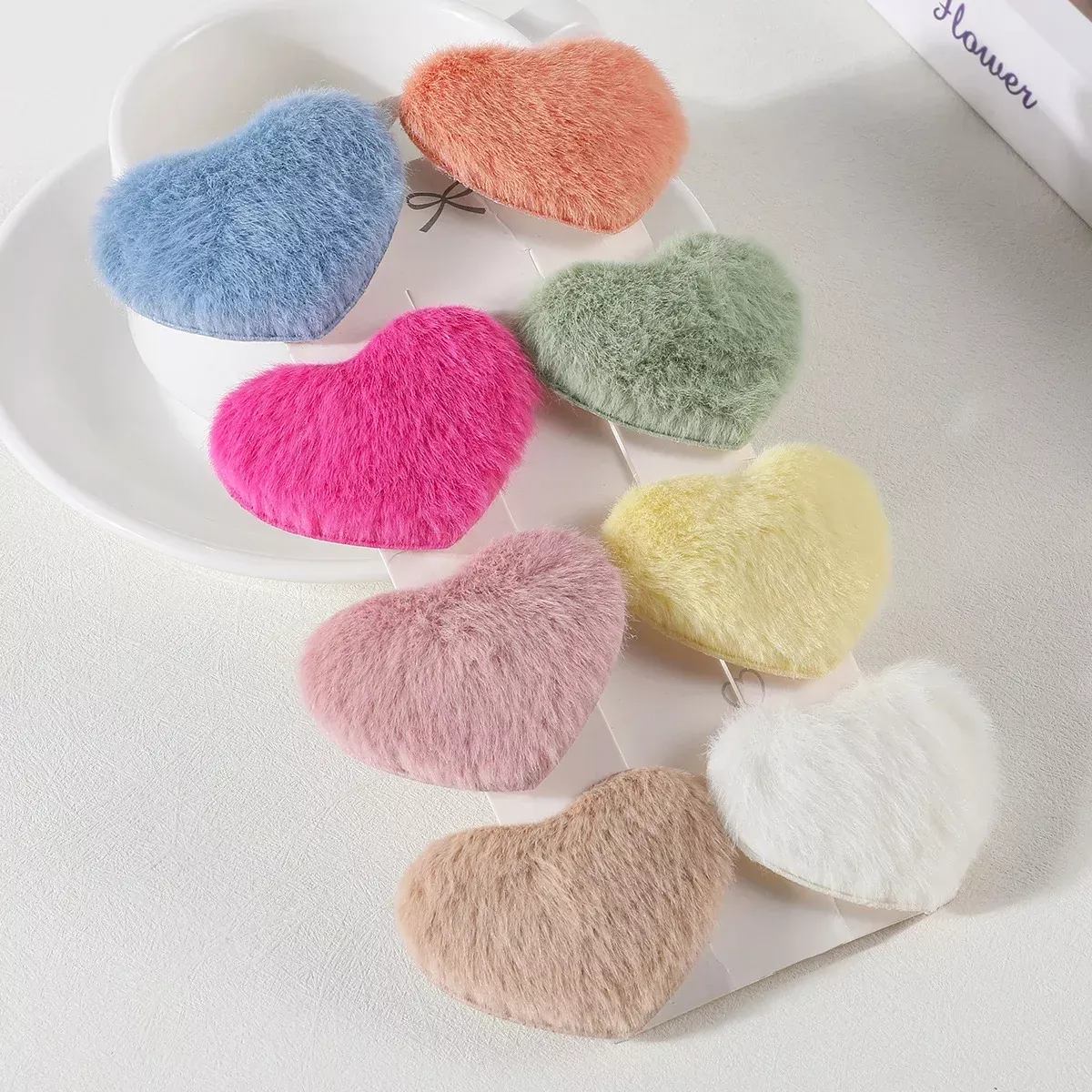 8Pcs Plush Heart-Shaped Hair Clips for Women - Image 2