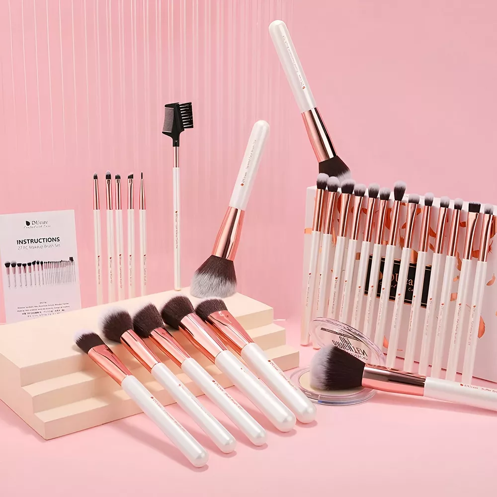 Professional 27-Piece Makeup Brush Set for Foundation, Eyeshadow, and Powder - Image 2