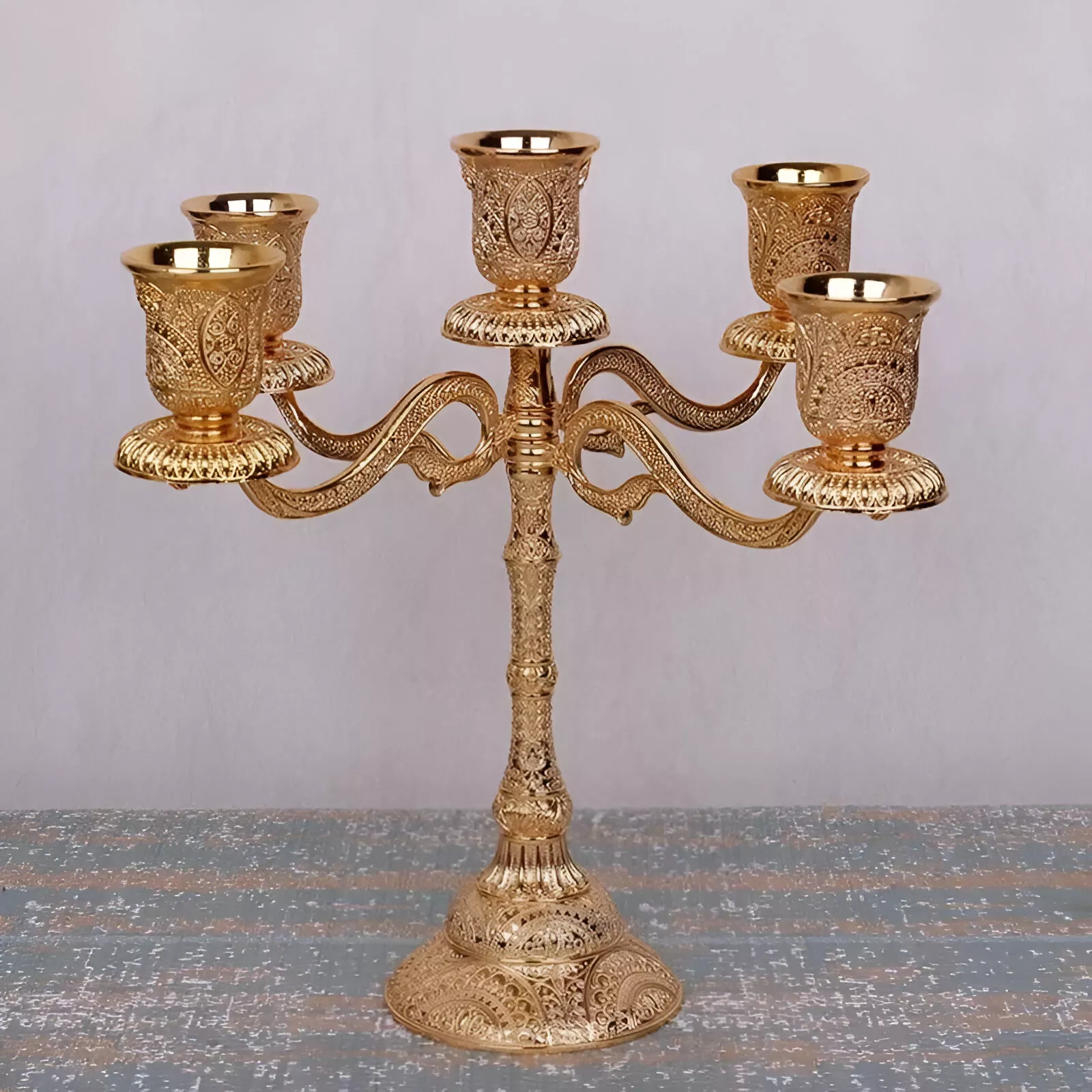 Elegant Metal Hollow Design Candle Holders - Image 5