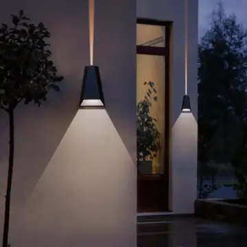 Modern Outdoor LED Wall Light – Waterproof Wall Washer for Garden & Balcony