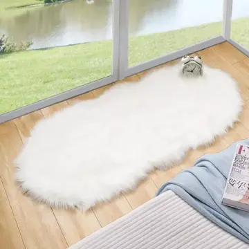 White Faux Sheepskin Fuzzy Rug