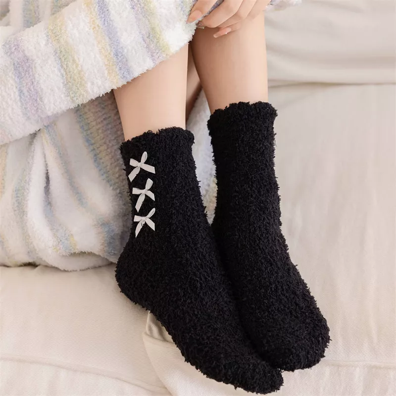 Women's Coral Fleece Bowknot Socks - Image 5