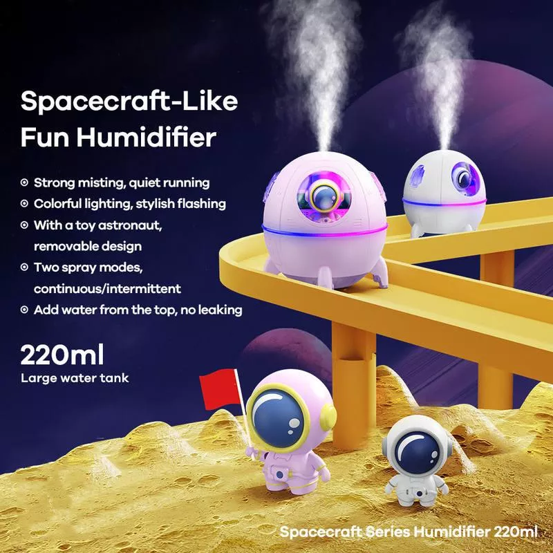 Creative Astronaut Humidifier with LED Night Lamp - Image 3