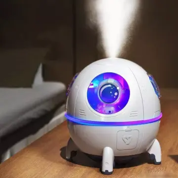 Creative Astronaut Humidifier with LED Night Lamp