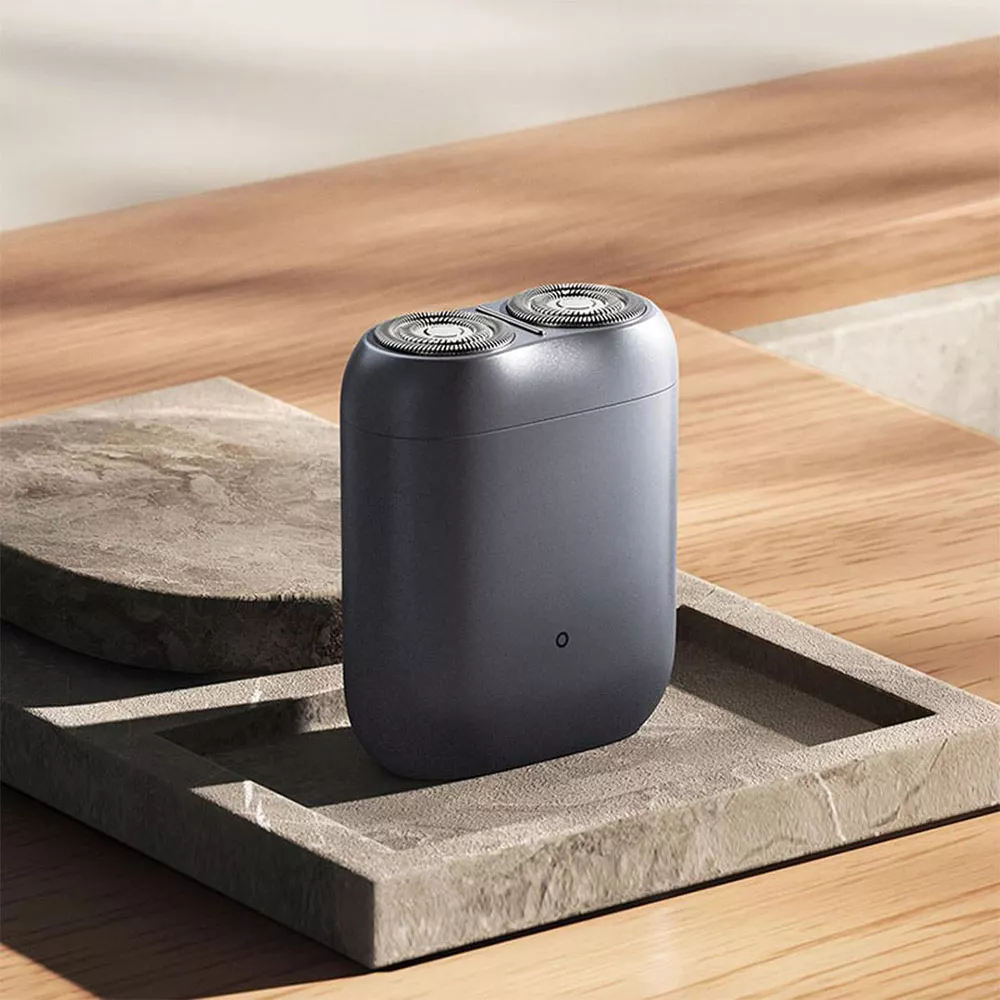 Compact Rechargeable Electric Shaver with Wet & Dry Shaving, IPX7 Waterproof