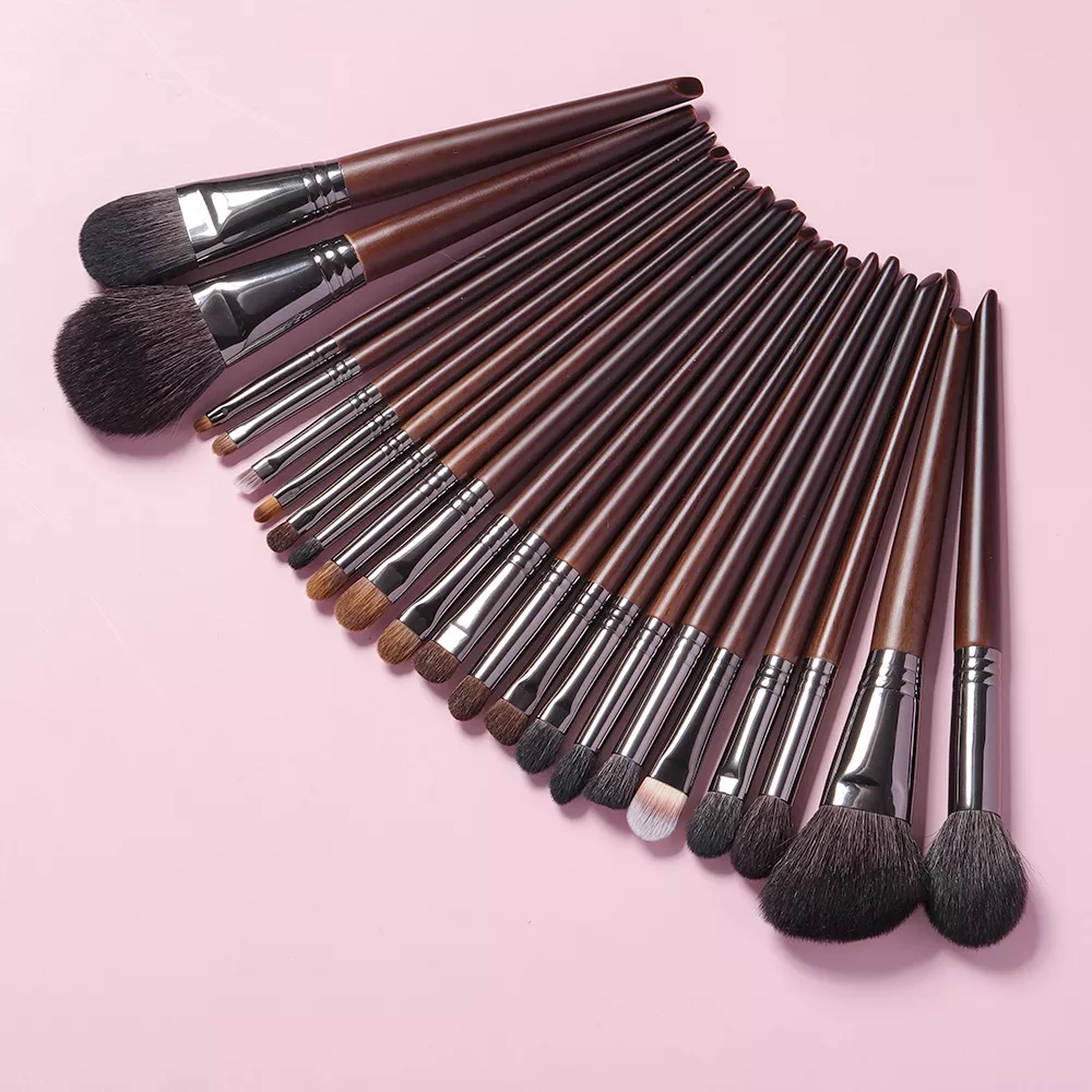 24-Piece Professional Makeup Brush Set - Image 5