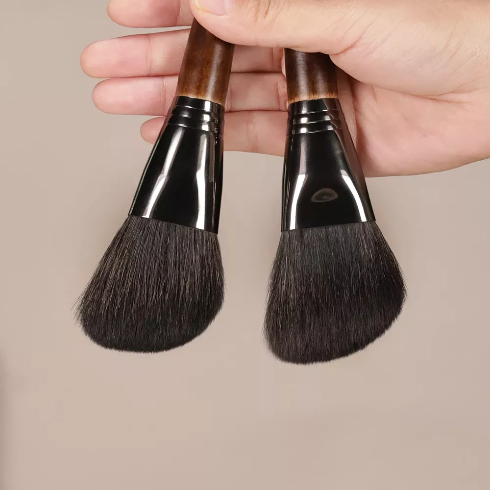 Goat Hair Face Powder Brush - Image 6