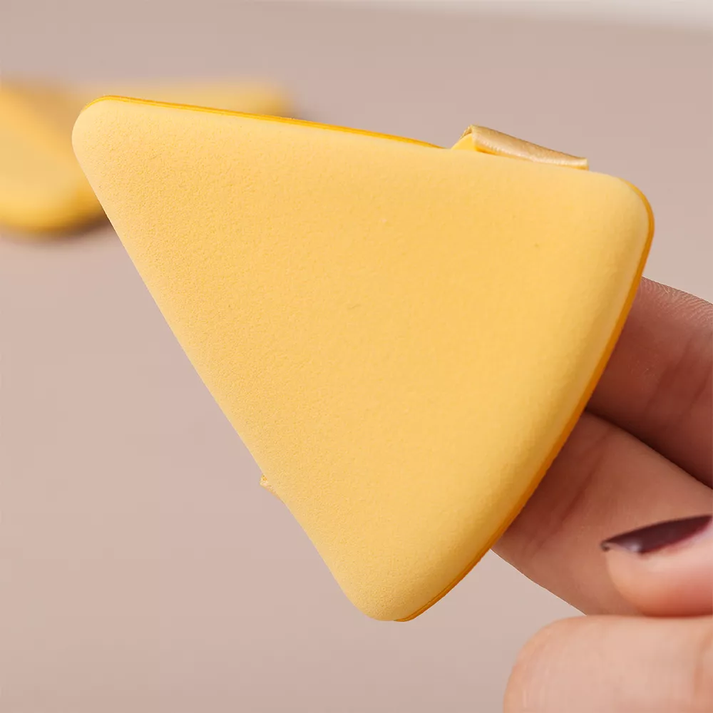 Triangle Velvet Powder Puff - Soft Cotton Contour Foundation Makeup Sponge - Image 5