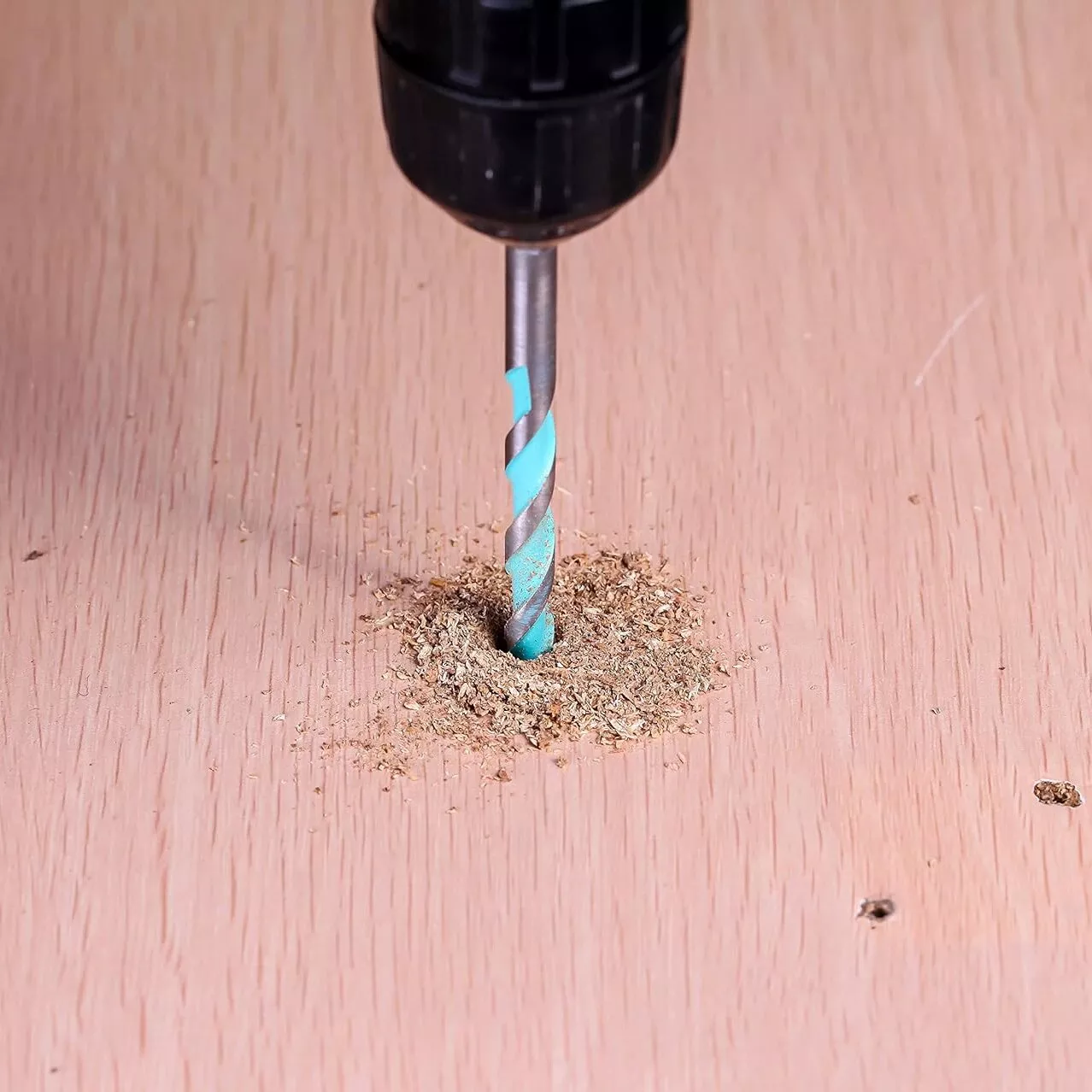 5PC Multi-Purpose Carbide Drill Bit Set with Hex Shank for Metal, Masonry, Wood, Brick, and Plastic - Image 2