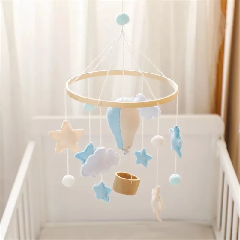 Wooden Baby Crib Mobile with Cloud & Hot Air Balloon Rattle Toy for Newborns