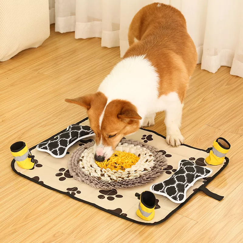 Interactive Pet Sniffing Mat Puzzle for Dogs and Cats - Image 4