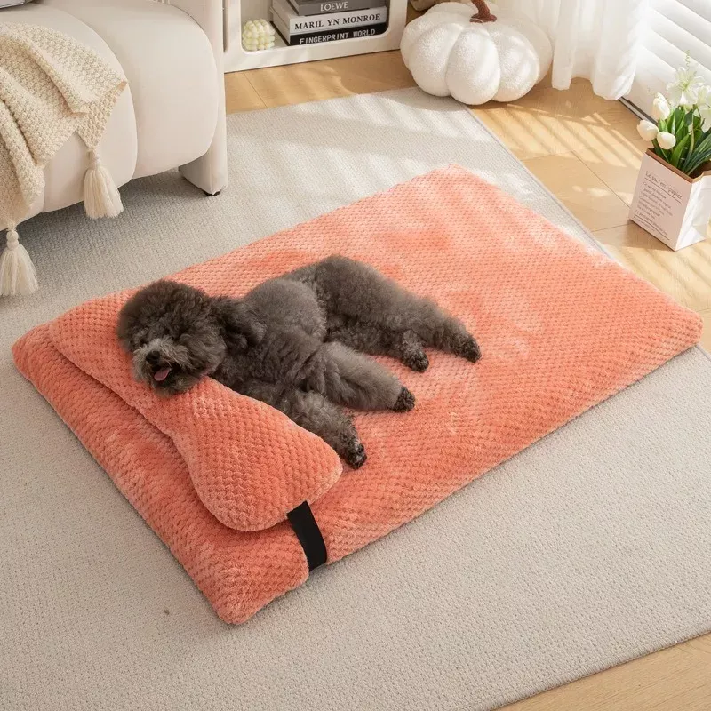 Plush Removable Dog and Cat Bed - Image 3