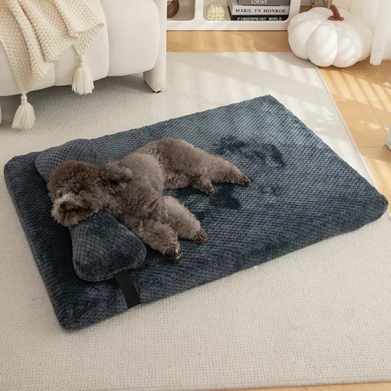 Plush Removable Dog and Cat Bed - Image 5