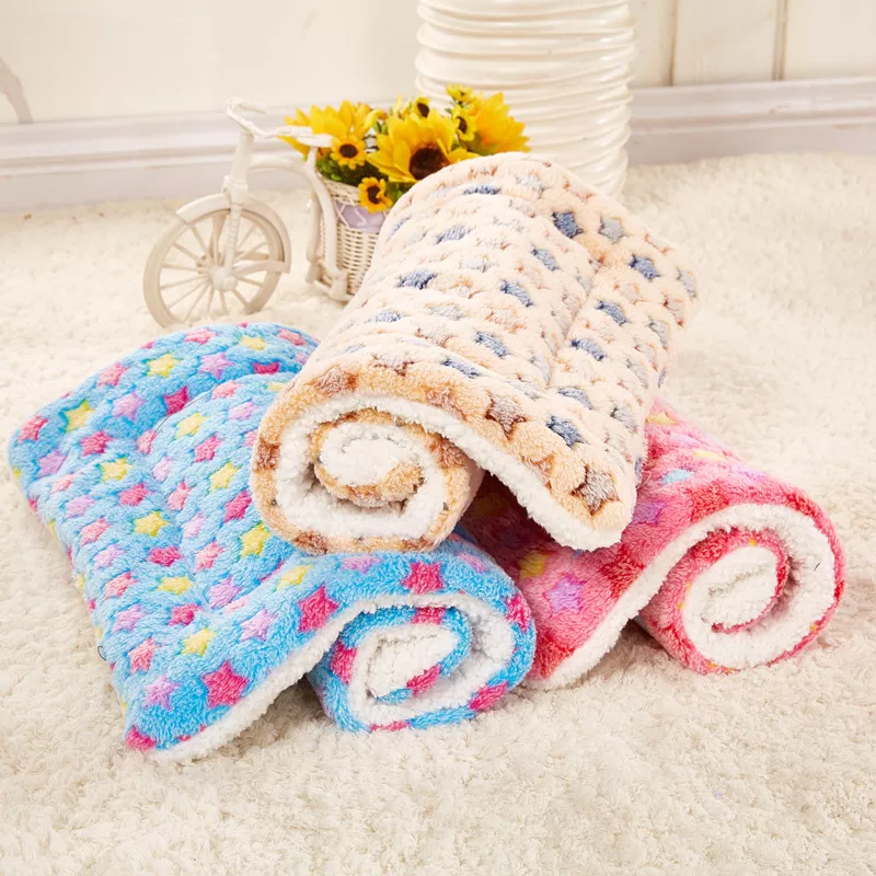 Washable Plush Pet Sleeping Mat - Warm Fleece Bed Mat for Cats and Dogs - Image 3