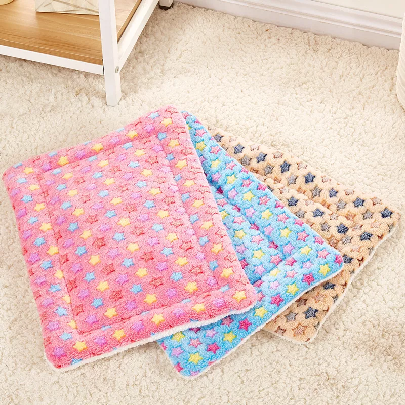 Washable Plush Pet Sleeping Mat - Warm Fleece Bed Mat for Cats and Dogs - Image 2