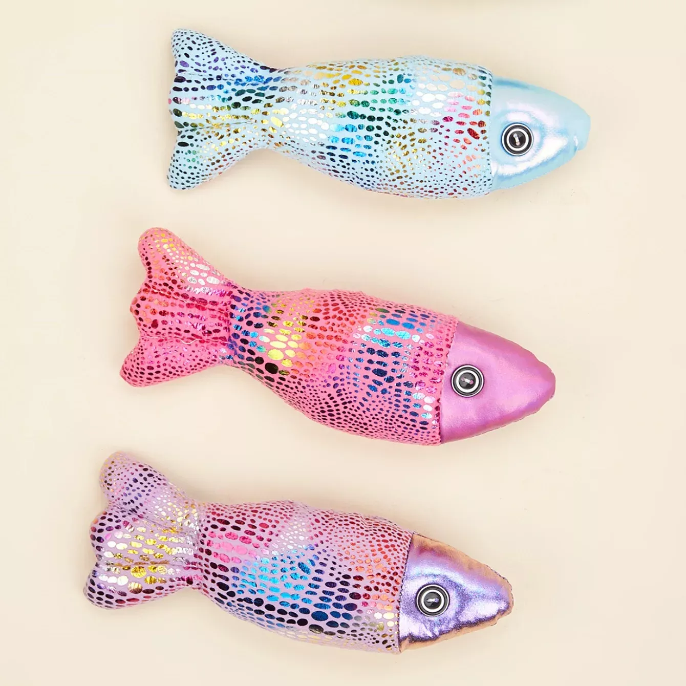 Interactive Colorful Fish Cat Toy with Bell - Bite Resistant Fun for Cats - Image 5