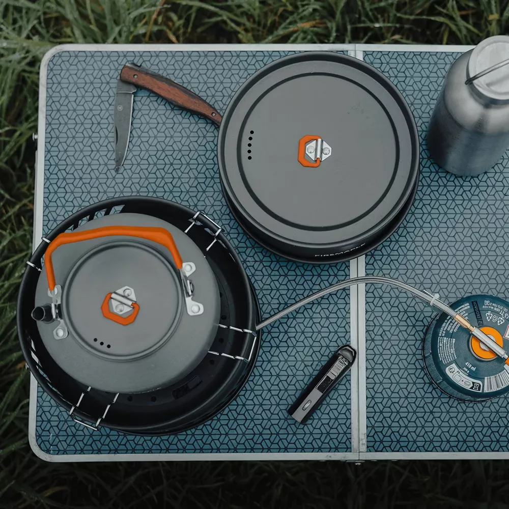 Portable Outdoor Cooking Kit with Gas Burner - Image 3