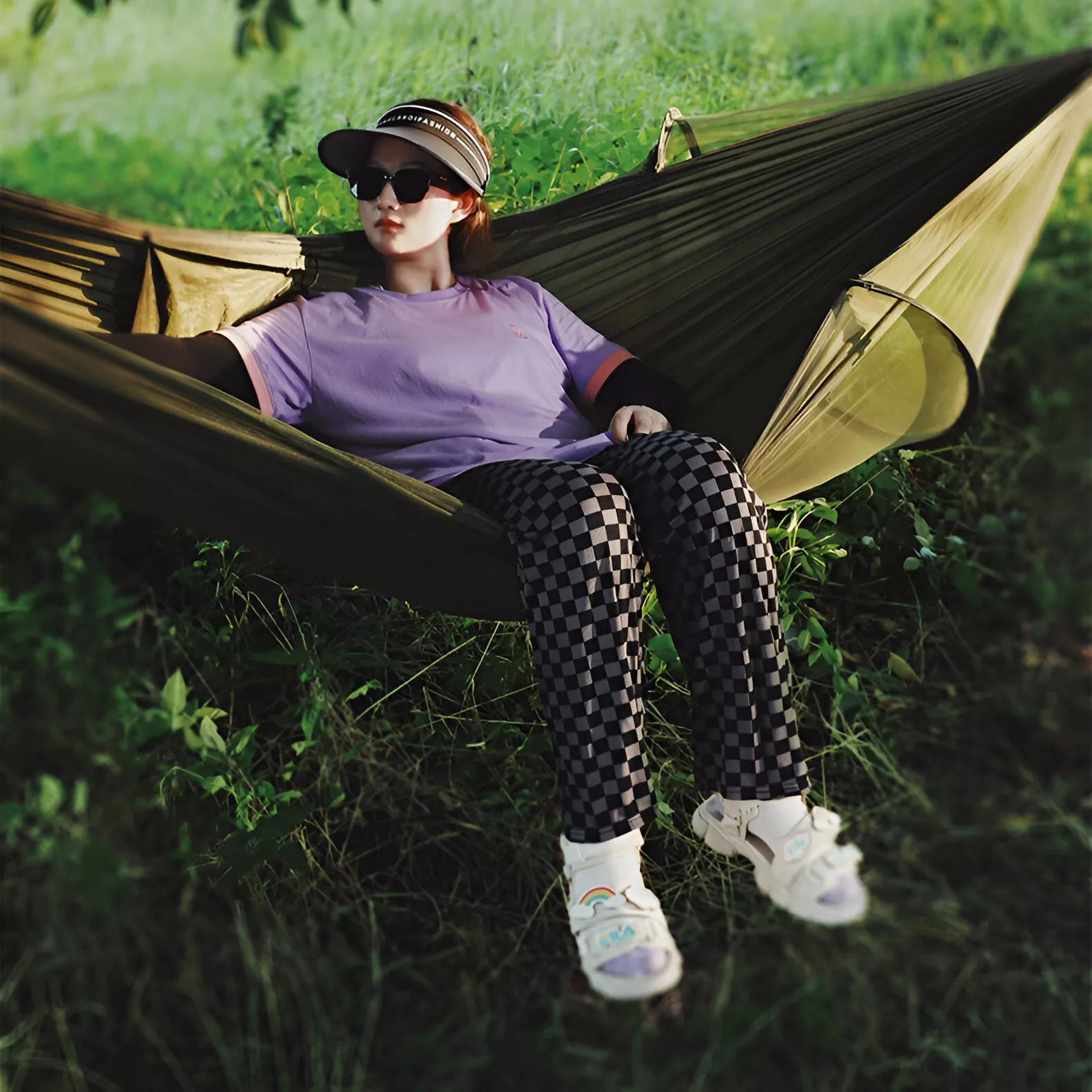 Outdoor Camping Hammock with Mosquito Net, Quick-Opening Anti-Rollover Design - Image 4